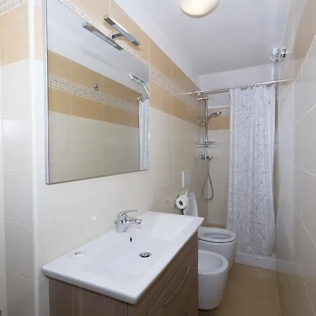 La Casa Di Tina Appartement *