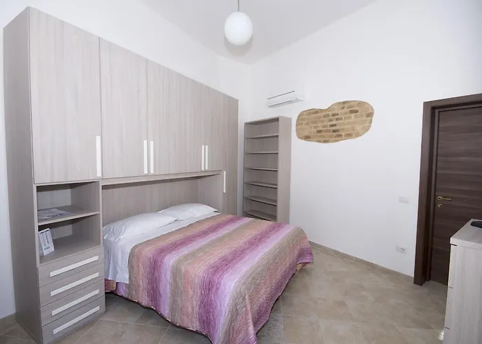 La Casa Di Tina קולונלה