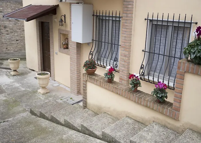 La Casa Di Tina דירה קולונלה